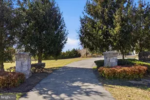 12600 Hill Creek Ln, Potomac, MD 20854 - Photo 88