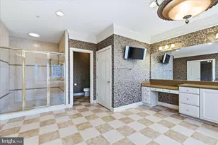 12600 Hill Creek Ln, Potomac, MD 20854 - Photo 64