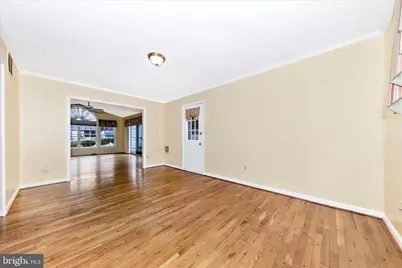 3 Pavilion Drive, Gaithersburg, MD 20878 - Photo 18