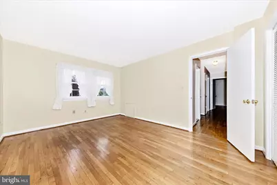 3 Pavilion Drive, Gaithersburg, MD 20878 - Photo 36