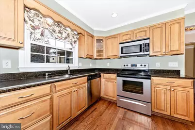 3 Pavilion Drive, Gaithersburg, MD 20878 - Photo 12