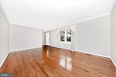 3 Pavilion Drive, Gaithersburg, MD 20878 - Photo 6