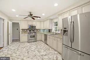 797 Princeton Pl, Rockville, MD 20850 - Photo 12