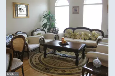 3926 Bryant Park Circle, Burtonsville, MD 20866 - Photo 2