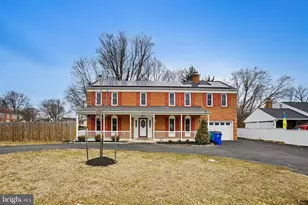4517 Morningwood Dr, Olney, MD 20832 - Photo 2