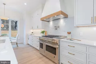 7113 Fairfax Rd, Bethesda, MD 20814 - Photo 14