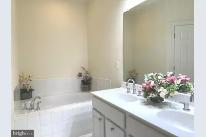 623 Hurdle Mill Place, Gaithersburg, MD 20877 - Photo 24