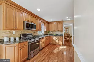 12608 Lincolnshire Dr, Potomac, MD 20854 - Photo 6