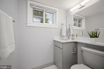 9809 Holmhurst Road, Bethesda, MD 20817 - Photo 22