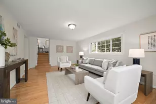 9809 Holmhurst Rd, Bethesda, MD 20817 - Photo 20