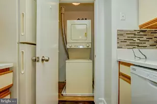 3301 Sir Thomas Dr, Silver Spring, MD 20904 - Photo 14