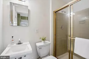 7620 Mary Cassatt Dr, Potomac, MD 20854 - Photo 20