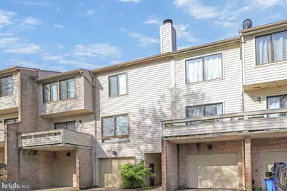 18740 Pier Point Place, Gaithersburg, MD 20886 - Photo 2