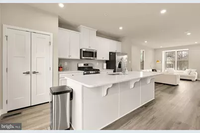 9639 Tall Oaks Road, Montgomery Village, MD 20886 - Photo 14