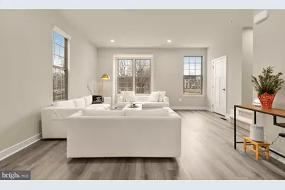 9639 Tall Oaks Road, Montgomery Village, MD 20886 - Photo 10
