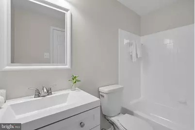 8 Seville Way, Gaithersburg, MD 20878 - Photo 22