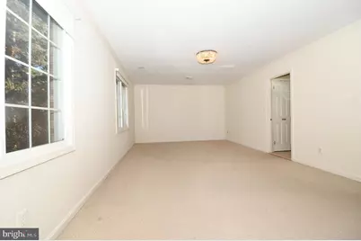 8900 Holly Leaf Lane, Bethesda, MD 20817 - Photo 38