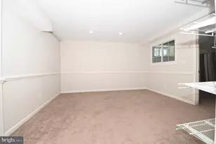 8900 Holly Leaf Ln, Bethesda, MD 20817 - Photo 60