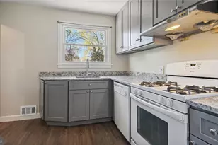 1123 Parrish Dr, Rockville, MD 20851 - Photo 6