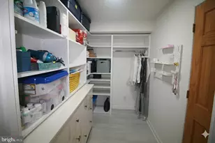 7548 Spring Lake Dr, Bethesda, MD 20817 - Photo 16