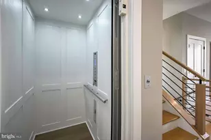 2521 Farmstead Dr, Rockville, MD 20850 - Photo 10