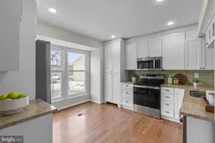 12447 Port Haven Dr, Germantown, MD 20874 - Photo 2