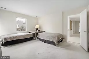 10409 Democracy Ln, Potomac, MD 20854 - Photo 38