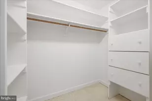 10409 Democracy Ln, Potomac, MD 20854 - Photo 32