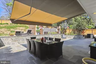 15208 Bunchberry Ct, North Potomac, MD 20878 - Photo 30