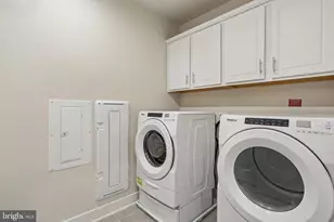 3507 Bellflower Ln, Rockville, MD 20852 - Photo 16