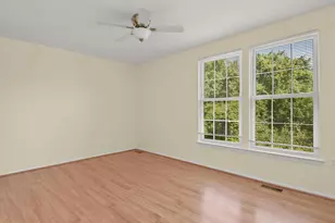 23 Ivy Oak Ct, Gaithersburg, MD 20877 - Photo 18