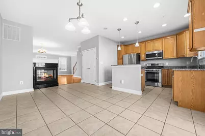 563 Pelican Avenue, Gaithersburg, MD 20877 - Photo 6