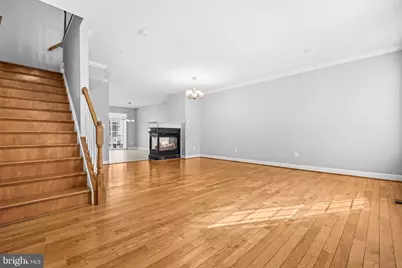 563 Pelican Avenue, Gaithersburg, MD 20877 - Photo 4