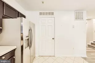 125-A Pasture Side Pl, Rockville, MD 20850 - Photo 10