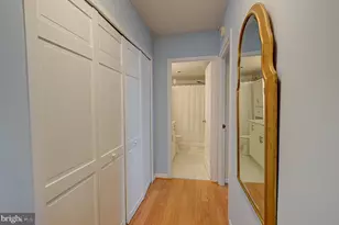 5225 Pooks Hill Rd, Bethesda, MD 20814 - Photo 12