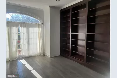 8926 Harvest Square Court, Rockville, MD 20854 - Photo 12