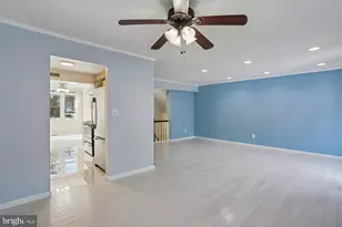 32 Oak Shade Rd, Gaithersburg, MD 20878 - Photo 8