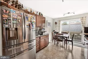 19736 Greenside Terrace, Montgomery Village, MD 20886 - Photo 16