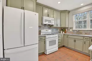 17838 Shotley Bridge Pl, Olney, MD 20832 - Photo 8