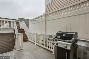 1123 Main St, Gaithersburg, MD 20878 - Photo 10