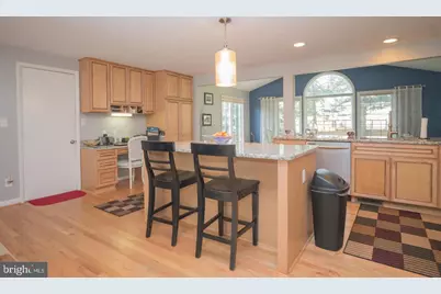 8116 Irwell Court, Gaithersburg, MD 20877 - Photo 4