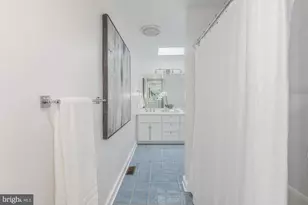 7303 Honeywell Ln, Bethesda, MD 20814 - Photo 34