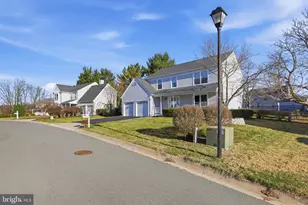 9709 Noble Ridge Terrace, Gaithersburg, MD 20882 - Photo 4