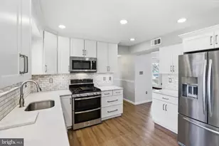 9709 Noble Ridge Terrace, Gaithersburg, MD 20882 - Photo 16