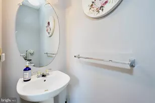 22 Waddington Ct, Rockville, MD 20850 - Photo 22