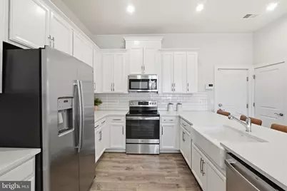 16324 Connors Way #11, Rockville, MD 20855 - Photo 4