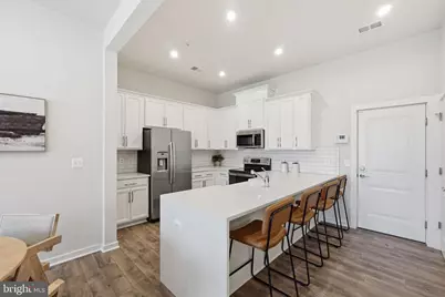 16324 Connors Way #11, Rockville, MD 20855 - Photo 2