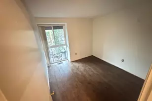 9250 Three Oaks Dr, Silver Spring, MD 20901 - Photo 22