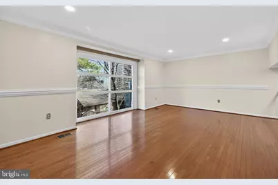 9250 Three Oaks Drive, Silver Spring, MD 20901 - Photo 4