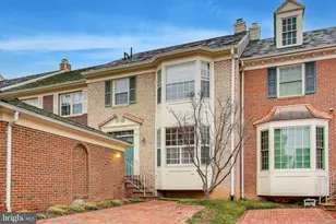 8017 Rising Ridge Rd, Bethesda, MD 20817 - Photo 2